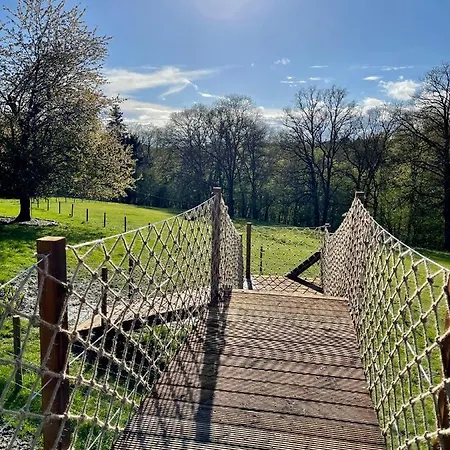Nuit Insolite En Tonneau Nature Et Animaux Petit Dejeuner Inclus Guest house